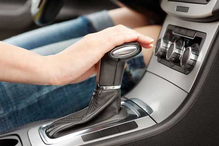 Можно ли буксировать автомобиль с автоматической коробкой передач? Гидротрансформатор, система сцепления и технические ограничения при буксировке Можно ли буксировать машину с автоматической коробкой