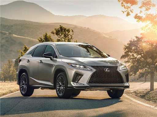 Подробный обзор роскошного и функционального автомобиля Lexus RX - откройте новую эру комфорта и стиля на дорогах Обзор Lexus RX