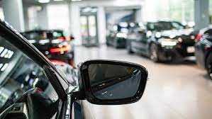 Рынок автомобилей с пробегом в России в июле вырос на 15%