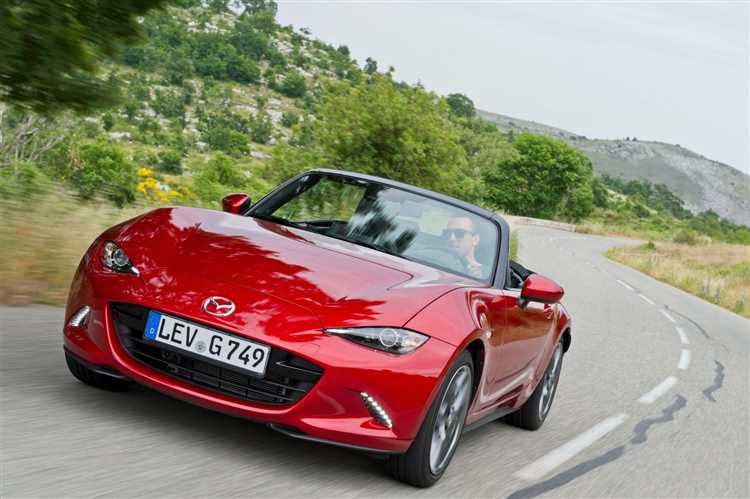 Шикарный, экстравагантный и лихой спорткар Mazda MX-5 Miata I, который потрясает своей стильностью и бросает вызов скоростным предрассудкам! Родстер Mazda MX-5 Miata I