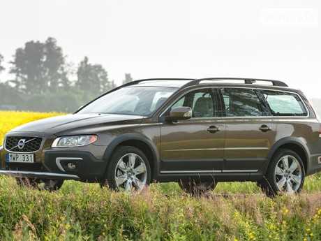 История создания модели Volvo XC70 и её особенности